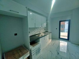 Uytundan Edremit Kadıköyde Doğalgazlı Kapalı Otoparklı 2+1 Daire