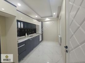 Emlak 72 'den Hasankeyf Yolu Üzerin'de Satılık 2+1 Daire