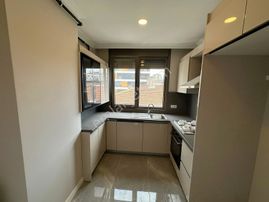 Turyap'tan Ethemefendi Caddesi'nde Balkonlu Sıfır 2+1