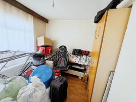 Çiçekli'de 1 Orta Katta 3+1 Cuma Pazarı Yanı Güney Cephe