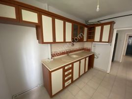 Altın Anahtardan Lokman Hekim Hastane Yanı Kot 2 De Acil