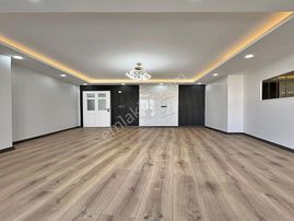 Cadde34'den Ön Cephe Çınar Korupark'ın Dibinde Full Dekorlu Krediye Uygun Çift Balkonlu Daire