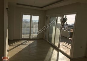 Erdemli De Satılık Denize Nazır 4+1 Daire