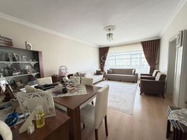 Altın Anahtardan Danışment Göbekte Orta Kat Konumlu Güney Fuul