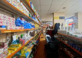 Mabel'den Sakarya Mah Köşe Başı Eski Arı Market Devren Satılık