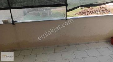 Esentepe Mahallesinde Satışık Yüksek Giriş 3+1