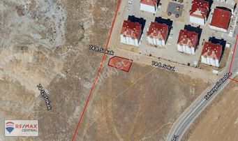 Remax Central'dan Çayboyunda Daire Getirili Yatırımlık Arsa