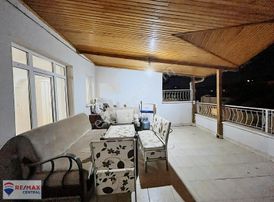 Remax Centralden Yeni Mahallede Satılık Takaslı 2 Daire