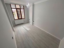 Yükselden Satılık Altınkumda Ön Cephe Doğalgazlı Geniş Lüks 3+1 Daire