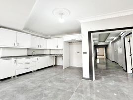 Sahibinden Meydana Eskule Avmye Yürüme Mesafesinde Sıfır 2+1 Ara Kat