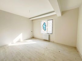 Taha Emlak Tan Diclekent Bulvarı Üzerinde Park Orman Civ. Kiralık 2+1