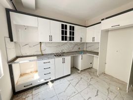 Taha Emlak Tan Diclekent Bulvarı Üzerinde Park Orman Civ. Kiralık 2+1