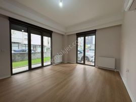 Oben'den Atatürk Caddesine Komşu Bahçe Katı 2+1 60 M² Net