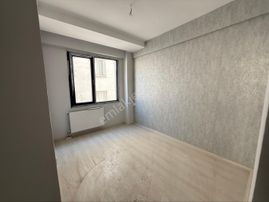 Ofis Kütüphane Sokağı Satılık Daire √