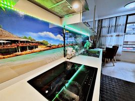 Valentia'dan Güneypark 2'de Satılık Jakuzili 3+1 Daire !!!