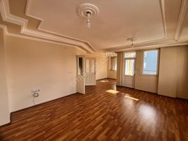 Mevlana Kavşağı Yakını Servis Güzergahında Bakımlı Kiralık Dubleks