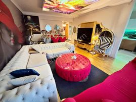 Valentia'dan Güneypark 2'de Satılık Jakuzili 3+1 Daire !!!