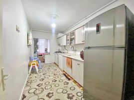 Merveşehir'de Merkezi Konumda Ara Kat 2+1 Daire