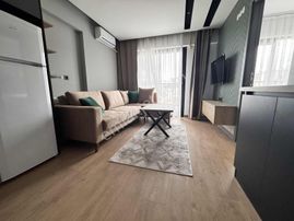 Novuss Gayrimenkul\\havuzlu Site İçi Arakat Full Eşyalı 1+1