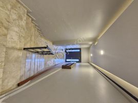 Marmara Parka 10 Dakika Merkezi Konumda 3+1 Satılık Daire