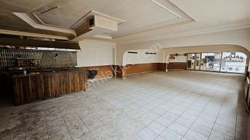 Sıhhıye Köprüsünün Ayağında Teraslı Satılık Dükkan