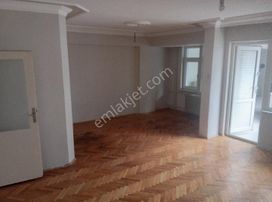 Asker Emlaktan Dikkaldırımda Kiralik