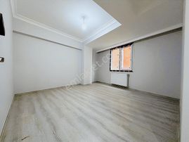 Salih Emlak 'tan Bahçelievler Devlet Hastanesi Yakını 2+1 Sıfır