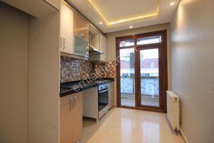 Esenyurt Mehterçeşme Mahallesi 2+1 4.kat Kiralık Daire Asansörlü Yeni Bina Balkonlu Banyo Wc Ayrı