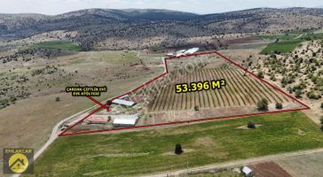 Emlakcar Dan Çayırbağında 53.396m² Elma Bahçesi+çardak+ev+atölye