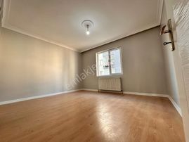 Avcılar Mah 3+1 Site'de 140m2 Full Yapılı Manzaralı Satılk Daire