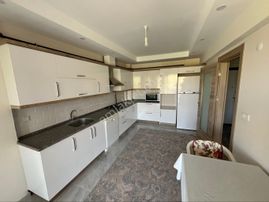 Miray Emlaktan İsabeylide Doğalgazlı Satılık Geniş 3+1 Daire