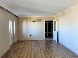 Kılınç Emlak'tan Akabe Toki Dg Bloklarında Satılık Arakat Daire