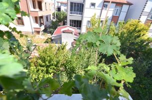 Talha Tozduman'dan Meram Loras'da Müstakil 2 Katlı Dgazlı 3+1 Ev