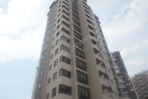 Mersin Mezitli Soli Center Civ 1+1 Site Havz Ekstra Kiralık Daire