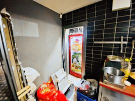 Valentia'dan Dikmen Cadde Üzeri Yüksek Cirolu Devren Restoran !!