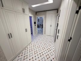 İbni Sina Mah. 3.5+1 Giyinme Odalı Satılık Ara Kat Akıllı Daire