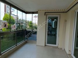 Yeşilmahellede Satılık 160 Metrekare Site İçinde Daire