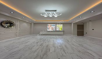 Beylikdüzü Caddenin Dibinde Krediye Uygun Lüks Dekorlu Satılık Daire