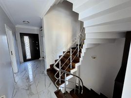 Göktürk Ravza Sitesinde Manzaralı 6+2 Kiralık Villa