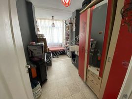 Mithatpaşa Mahallesinde 3+1 Acil Satılık Daire