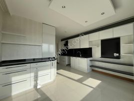 ***nasip'ten*** Satılık 4+1 3 Balkonlu Giyinme Odalı Pursakların En Merkezi Yerinde Daire