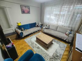 Emlak Dünyası Beşçeşmeler Meydanda Heryere 5 Dk Sahil Marmaray