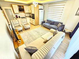 Akçay'da Aygülden Denize 300 Mt Ön Cephe Ful Sıfır Lüks Eşyalı Geniş Çift Balkonlu 1+1 Satılık Daire