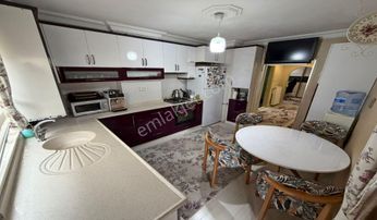 Kuşcağız Kat Konumunda Altı Daire Asansörlü Ful Yapılı