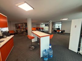 Tarcanlardan Mobilyalı Hazır Düzenli 400m² Devren Kiralık İşyeri