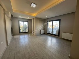 Çamdibi Metro Durağı Yakını Kiralık 3+1 Daire