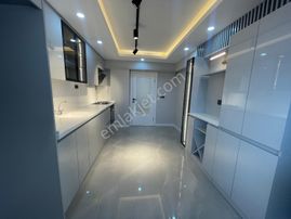 Etimesgut İstasyon Mah 3+1 Yapılı Ulaşıma Yakın Ön Cephe Satılık Daire