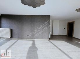 Bürmen'den Yeni Binada Özel Otoparklı Asansörlü Cadde Üstü