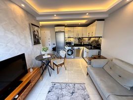 Alanya Güllerpınarı'nda 1+1 Full Lüks Eşyalı Denize 200 Metre Satılık Daire