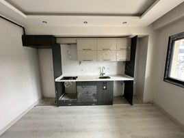 Zeki Emlak'tan Muradiye'de Satılık 2+1 Sıfır Daire